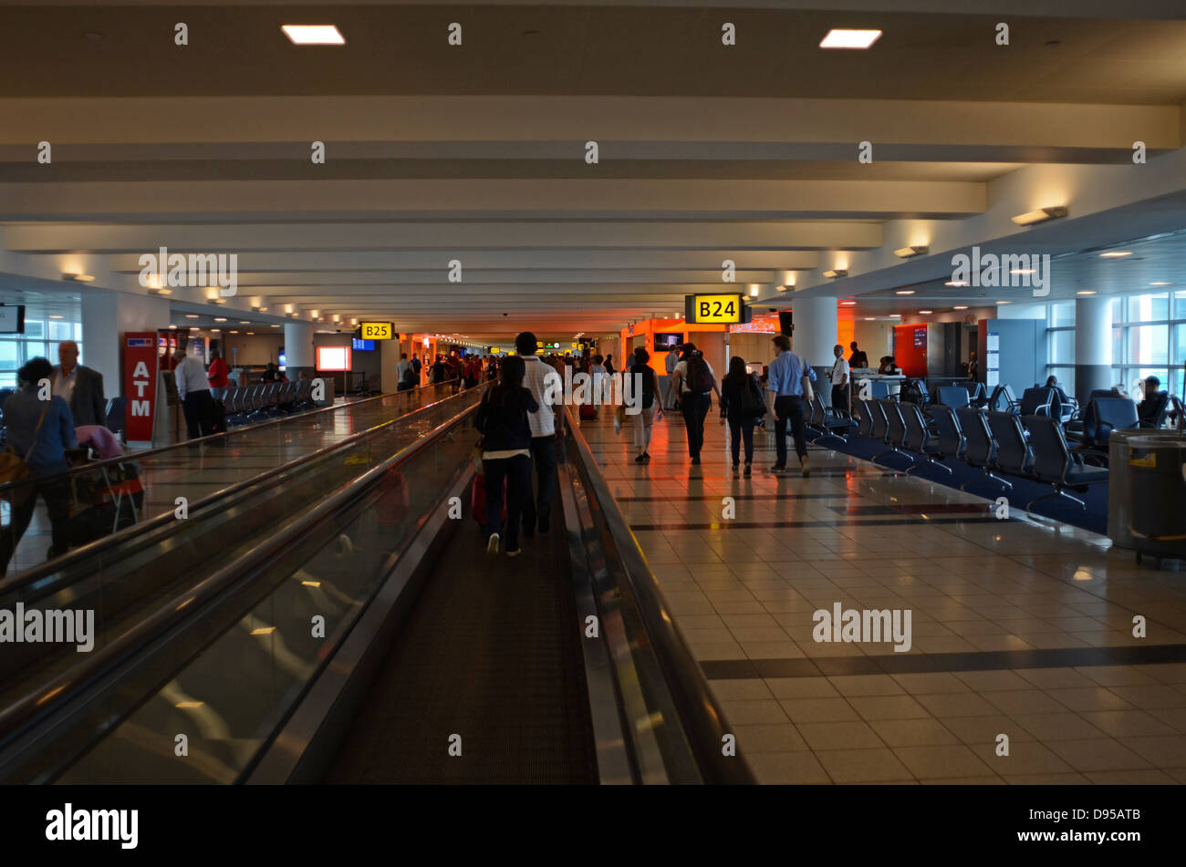 Jfk airport entrance hires stock photography and images Alamy