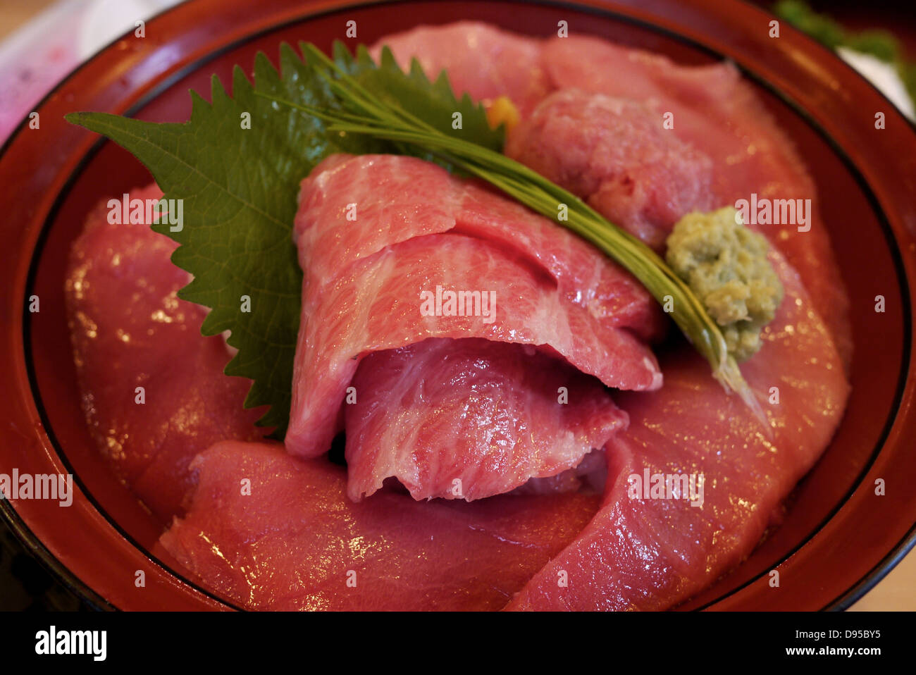 Fatty Tuna Belly Chirashizushi-don Breakfast at Sushizanmai at Tsukiji Fish Market Tokyo Stock Photo
