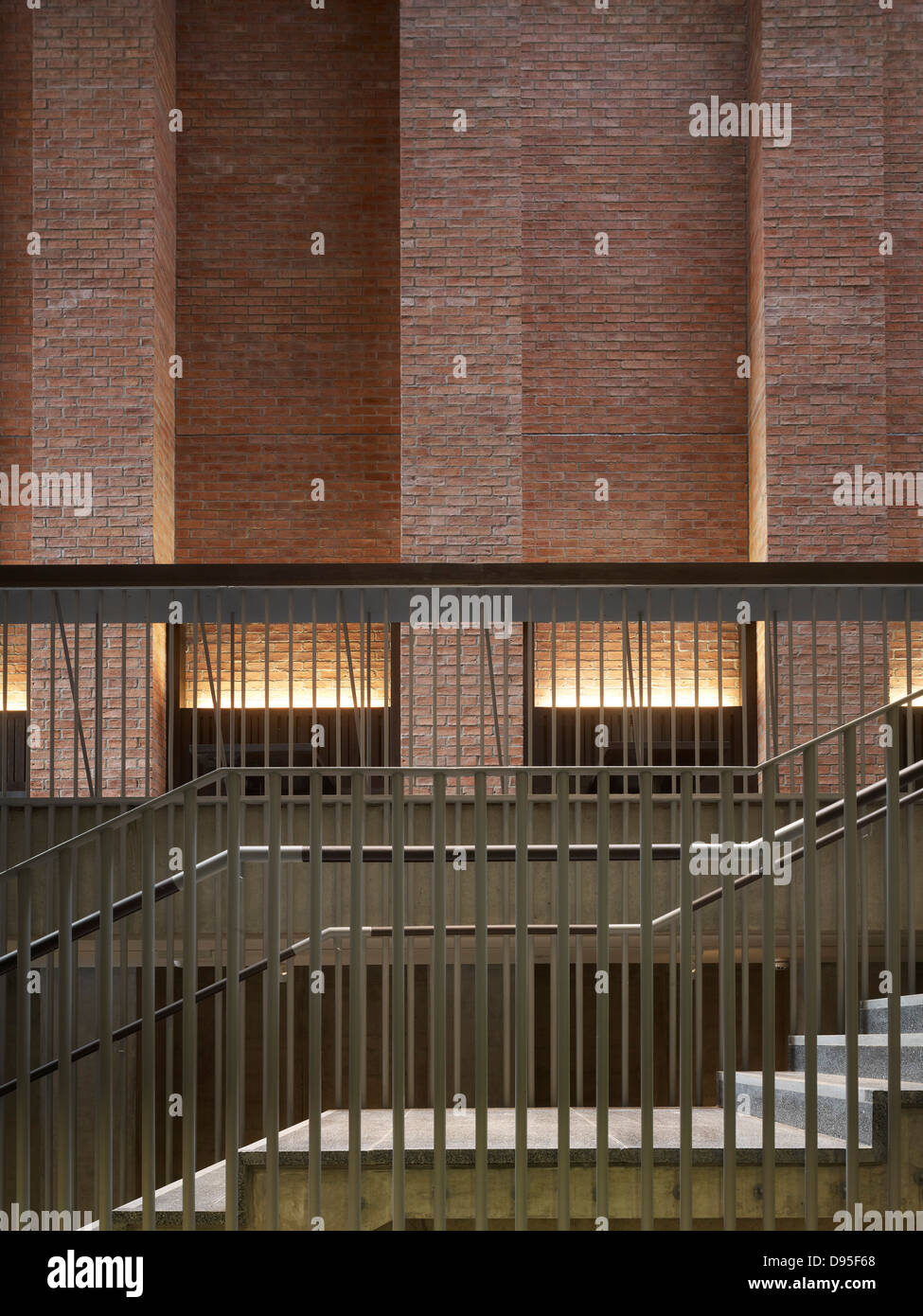 MAC, Belfast, United Kingdom. Architect Hackett Hall McKnight, 2012. Staircase juxtaposed with