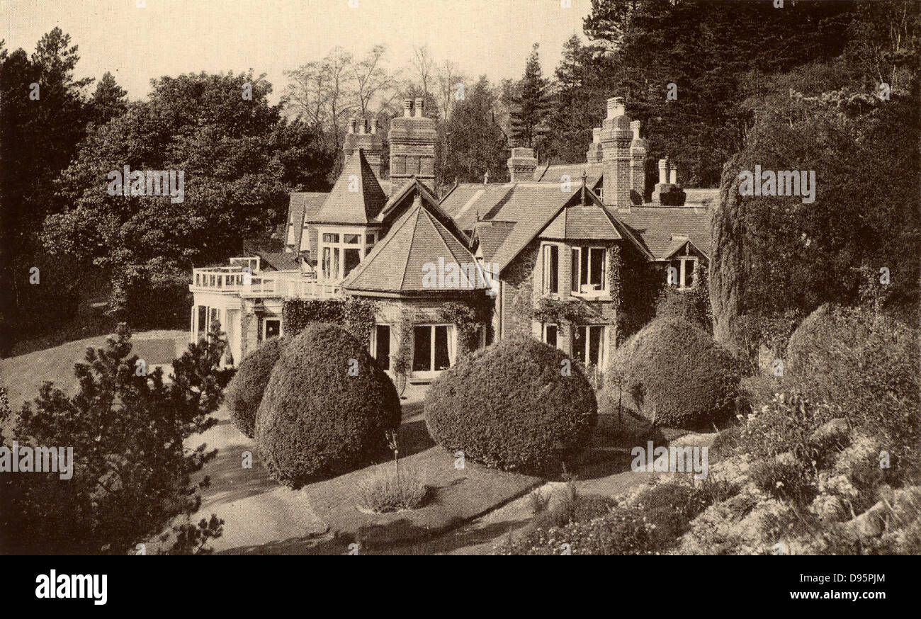 Wind's Point, the house in the Malvern Hills, Worcestershire, England, bought by George (1839-1922) and Richard (1835-1899) Cadbury, the English Quaker Chocolate manufacturers,  as a country retreat for their families.  The Swedish soprano Jenny Lind (1820-1887) lived here for her last 15 years before the Cadburys acquired it. Halftone after a photograph c1920 from 'The Life of George Cadbury' by AG Gardiner (London, 1923). Stock Photo