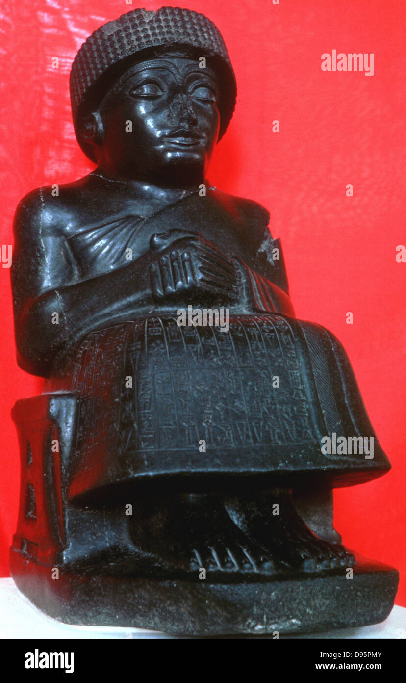 Ancient Near East: Neo-Sumerian, Ur III dynasty (2150-200 BC). Gudea (c2144-c2124 BC) ruler of city-state of Lagash in southern Babylon. Seated figure in Diorite. Paris, Louvre. Stock Photo