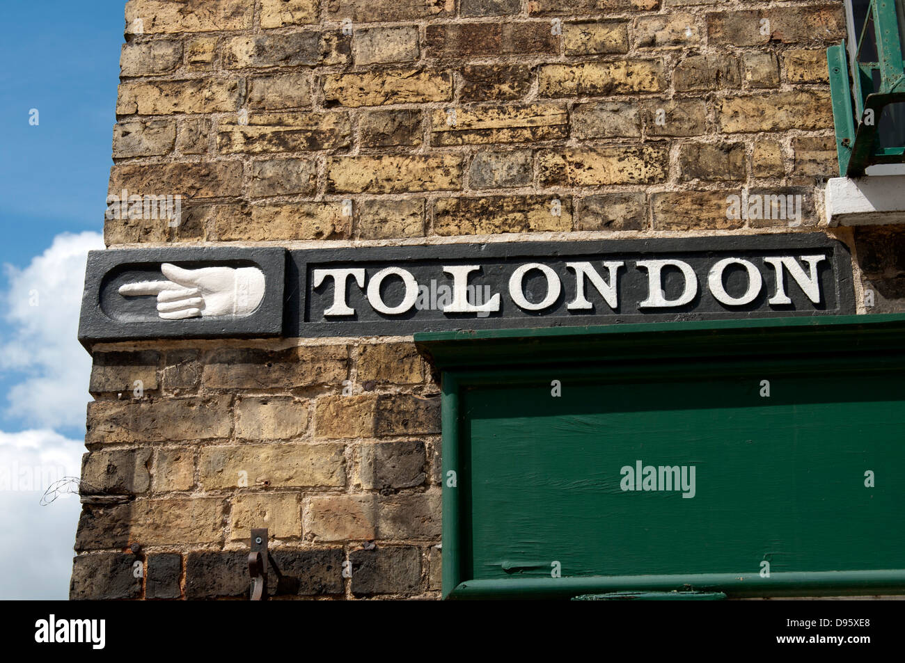London sign hires stock photography and images Alamy
