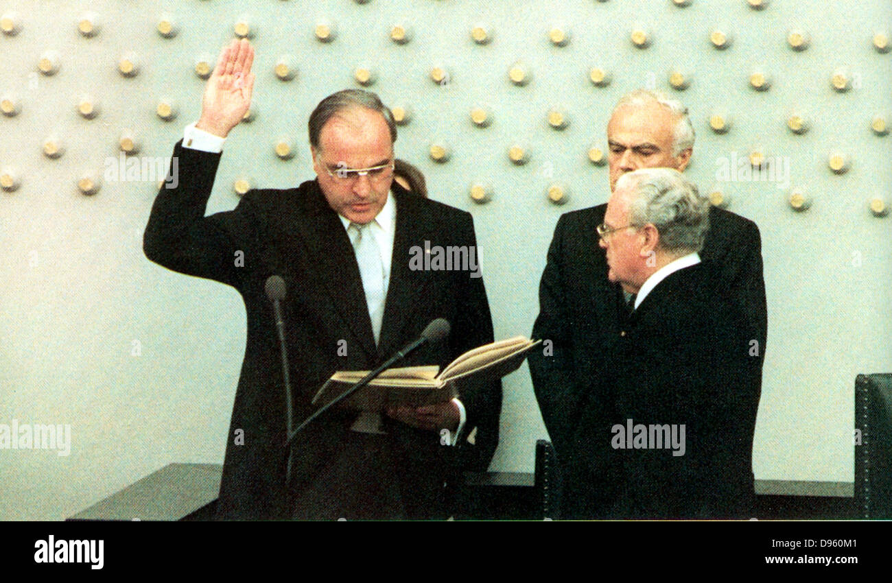 Helmut Josef Michael Kohl (born 3 April 3 1930)  German conservative politician and statesman. He was Chancellor of Germany from 1982 to 1998 (of West Germany alone between 1982 and 1990) and the chairman of the Christian Democratic Union (CDU) from 1973 to 1998. His 16-year tenure was the longest of any German chancellor since Otto von Bismarck. Stock Photo