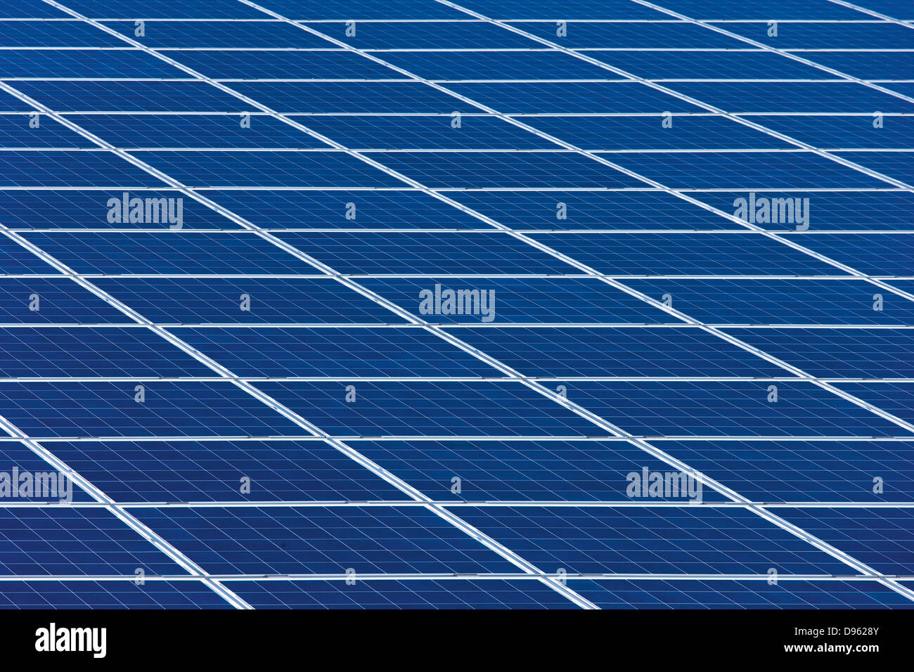 Solar park full frame hi-res stock photography and images - Alamy