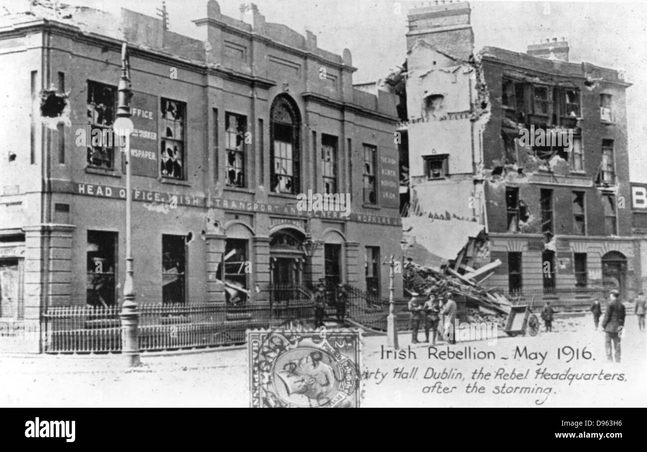 Anti-English Irish uprising, Dublin, May 1916: Ruins of the Rebel Headquarters after storming by English troops. Half-tone. Black-and-white Stock Photo