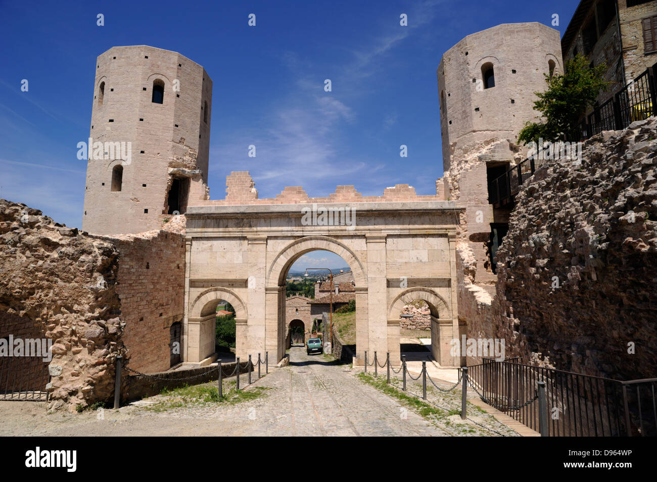 Italy, Umbria, Spello, Porta Venere, ancient roman gate and towers of Propertius Stock Photo