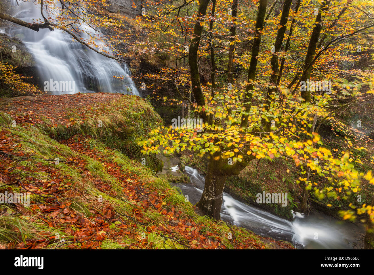 Uguna waterfall, Gorbea Natural Park, Bizkaia, Spain Stock Photo