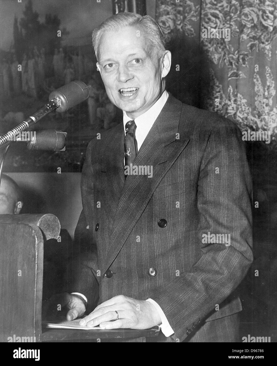 Sherman Adams (1899-1986) delivering a speech.  American politician. Elected to Congress in 1945; elected Governor of New Hampshire 1949. Assistant to President Eisenhower. Stock Photo