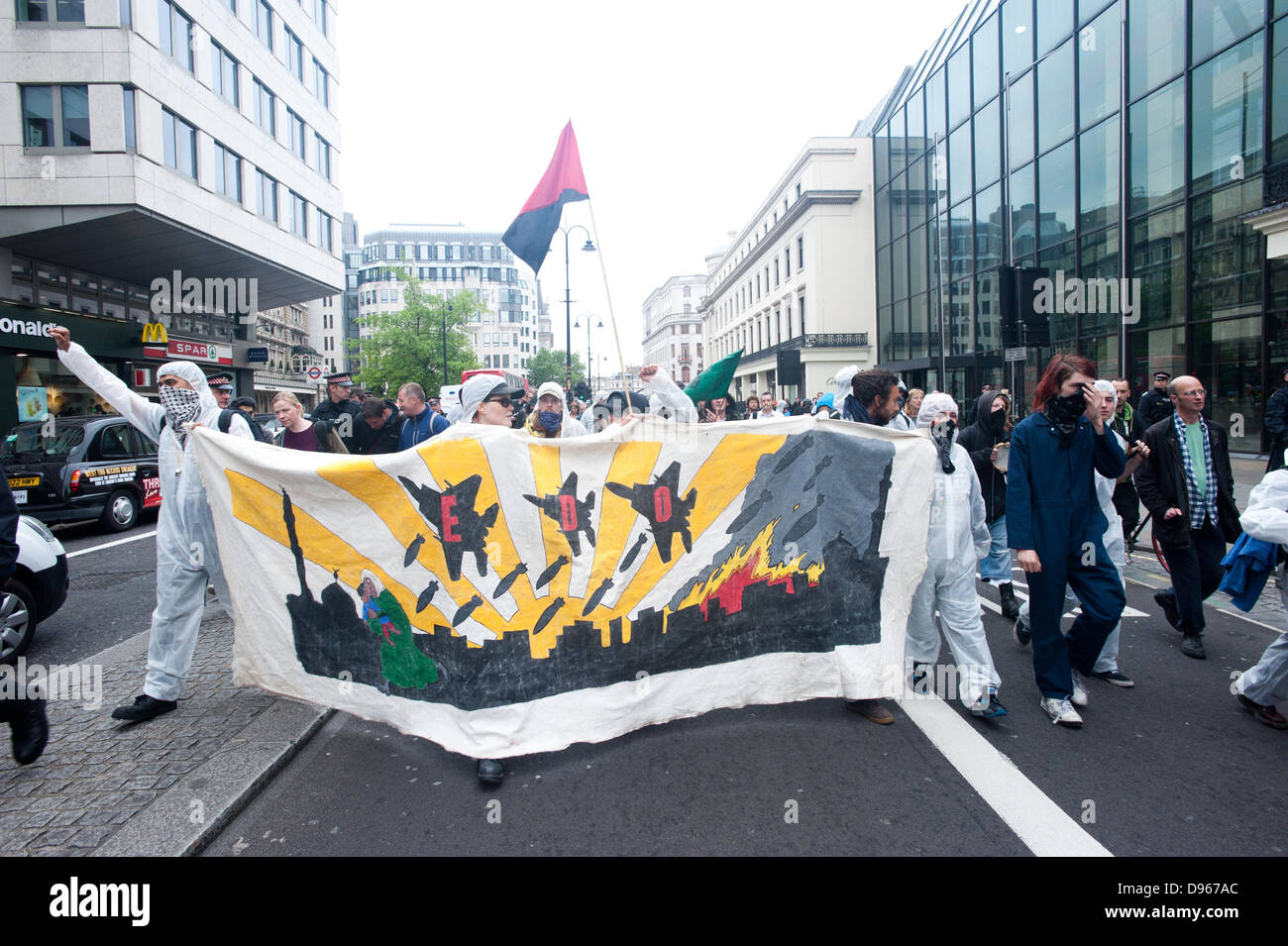 London, UK. 12th June 2013. Protesters take part in a demonstration against militarism and capitalist violence, ahead of the G8 summit Credit:  Piero Cruciatti/Alamy Live News Stock Photo