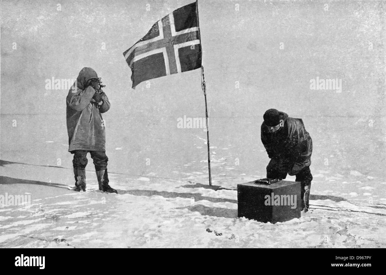 Raold Engelbrecht Gravning Amundsen (1872-1928). Norwegian explorer. First to navigate the Northwest Passage (1918) Taking sights at South Pole which he reached in December 1911, one month before Scott Stock Photo