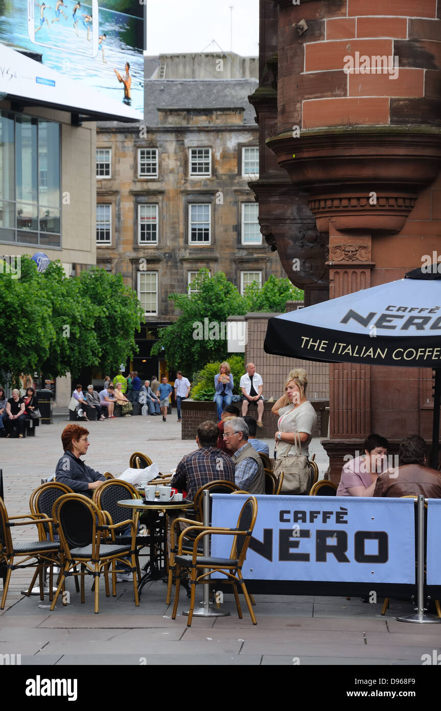 Outdoor cafe at St Enoch Square, Glasgow, Scotland, UK Stock Photo