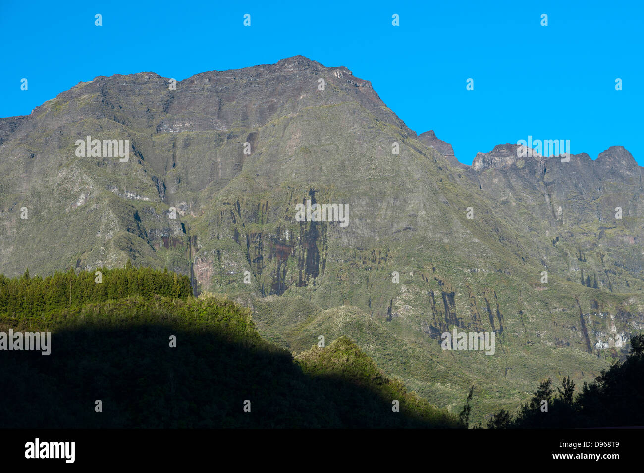 Piton des Neiges (3071m), the highest peak on the French island of