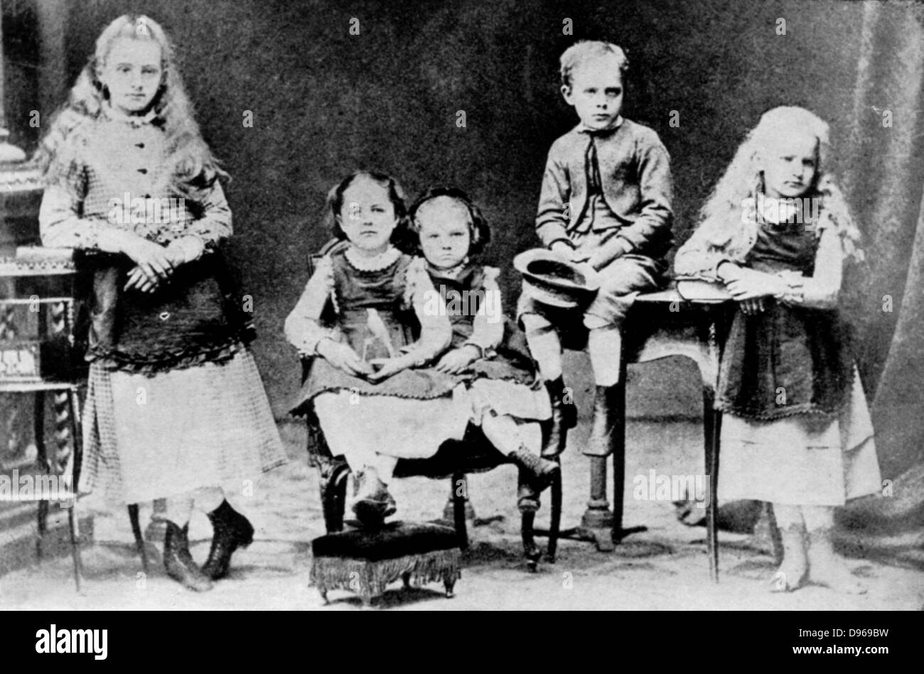 Children of the Sklodovski family. Left to right; Zosia, Hela Manya (Marie Curie 1867-1934), Joseph and Bronya Stock Photo