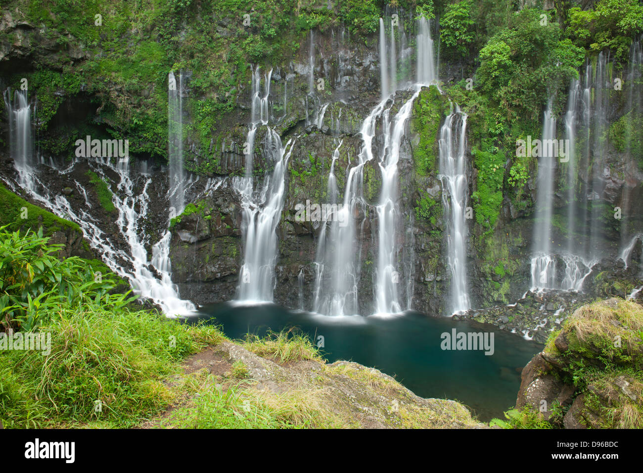 Waterfall reunion island hi-res stock photography and images - Alamy