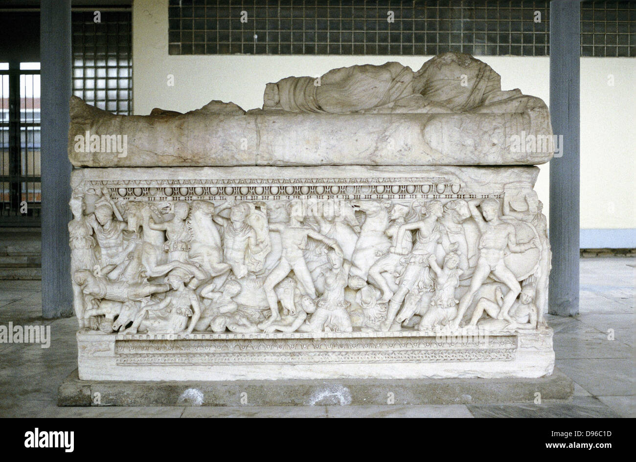 Battle scene from sarcophagus c300 BC. Mounted figure on right is either Alexander the Great or the general Hephestion (Hephaestion) his favourite.  Archaeological Museum of Thessloniki. Stock Photo