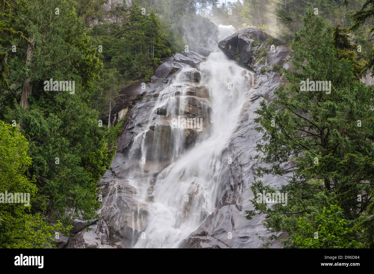 Shannon Falls, British Columbia, Canada Stock Photo - Alamy