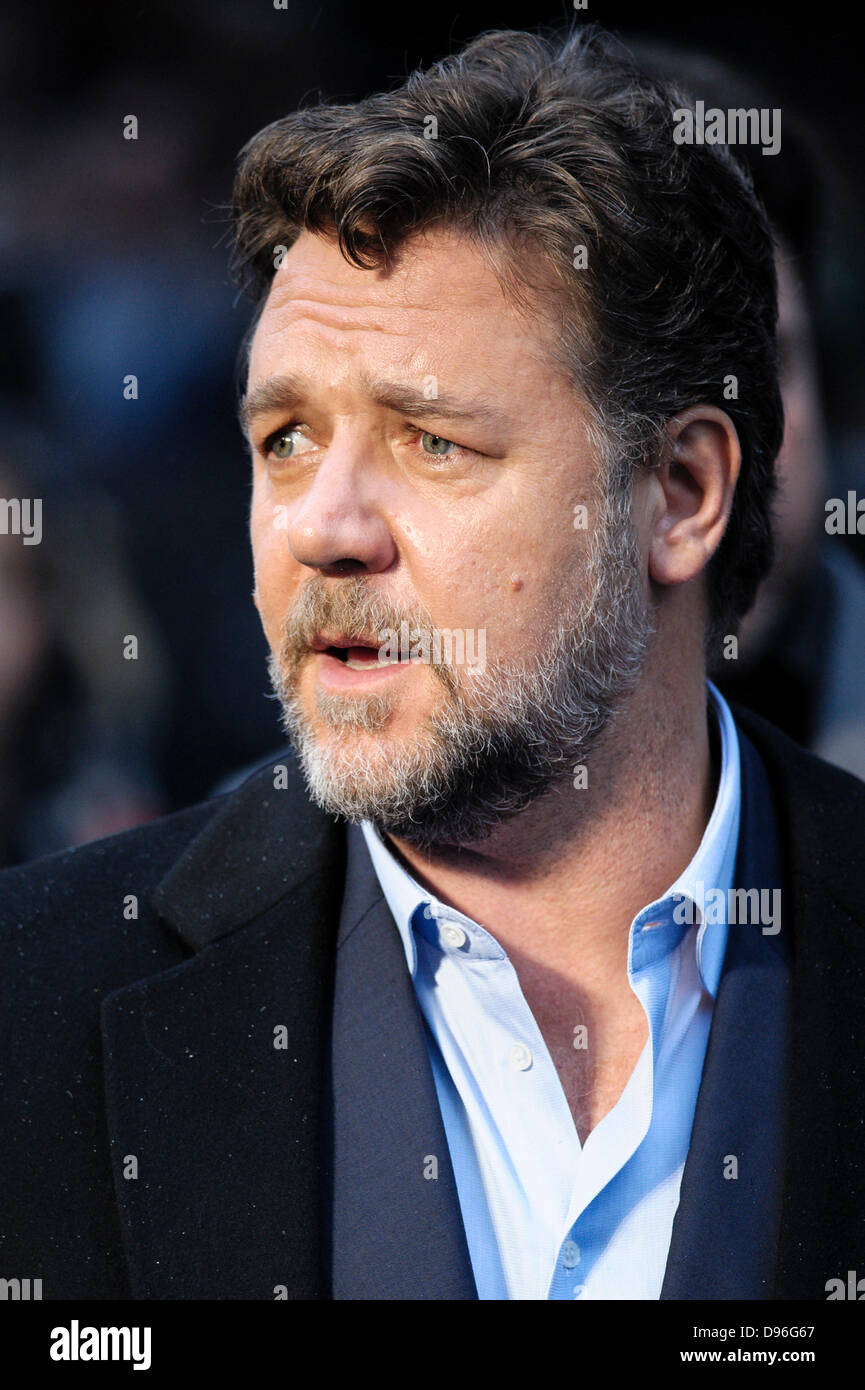 Russell Crowe attends the European premiere for MAN OF STEEL on 12/06