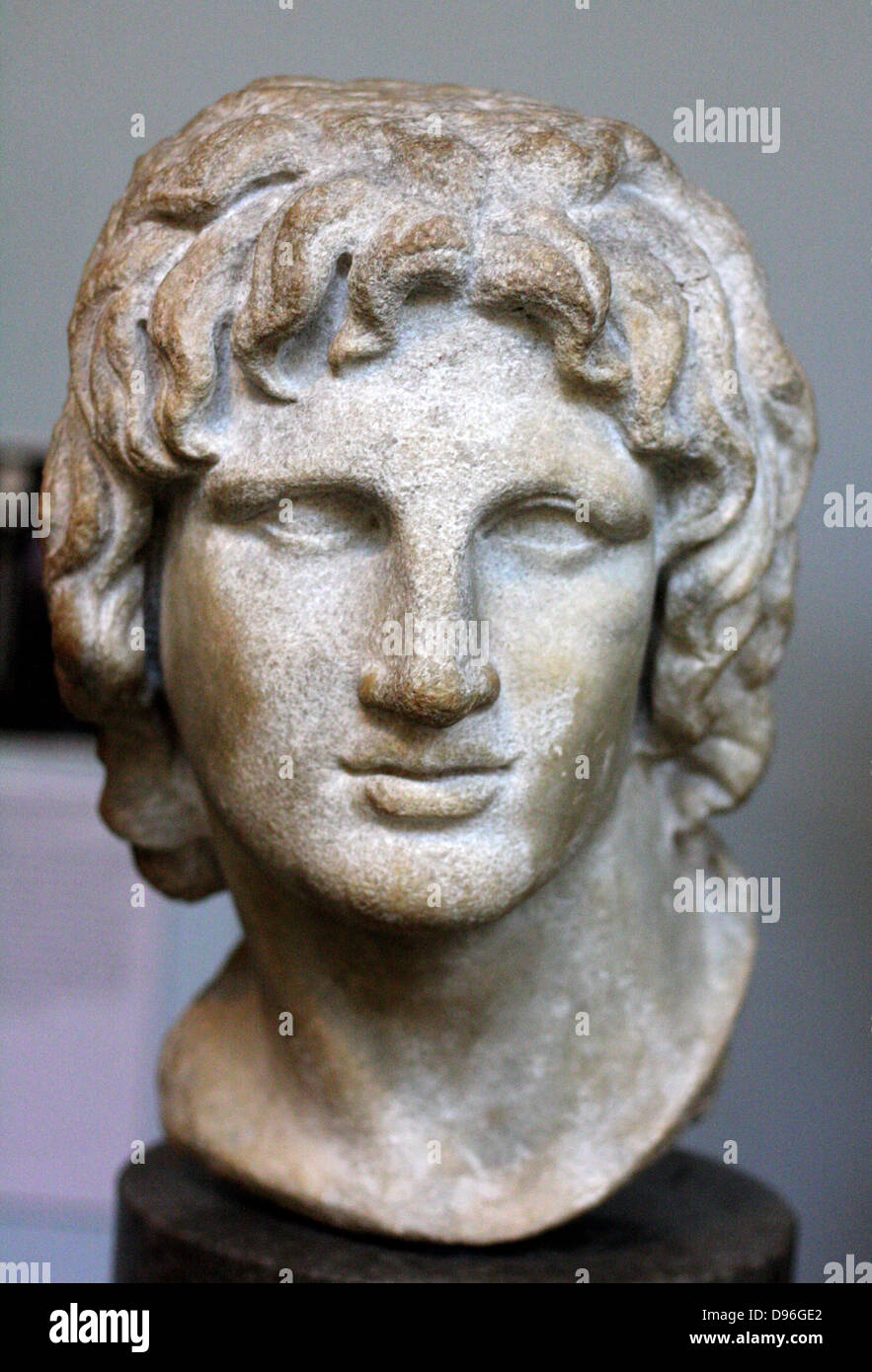 Portrait sculpture of Alexander the Great. Made of marble, said to be from  Alexandria. Greek, 2nd-1st century BC Stock Photo - Alamy