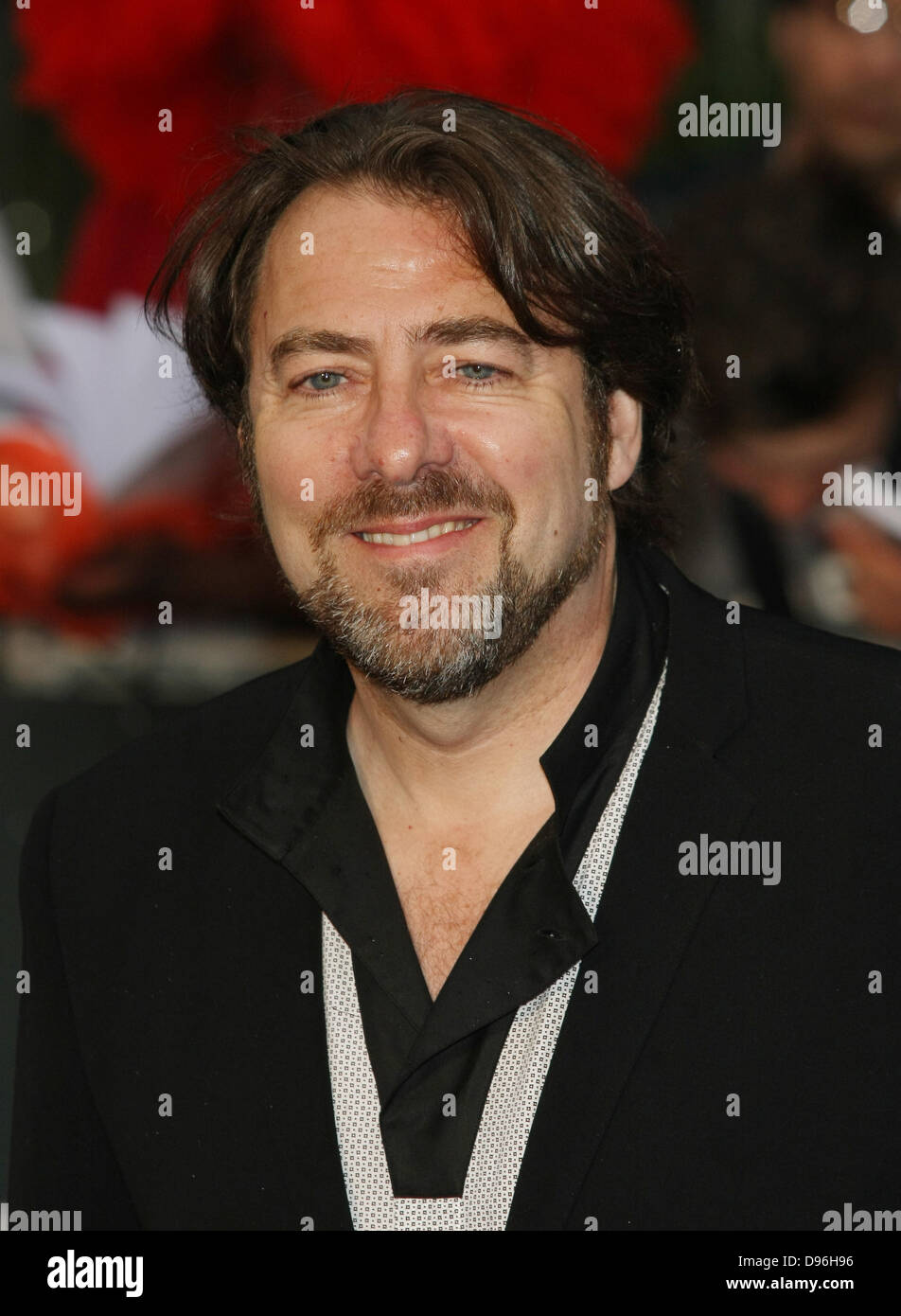 JONATHAN ROSS MAN OF STEEL UK PREMIERE LEICESTER SQUARE LONDON ENGLAND