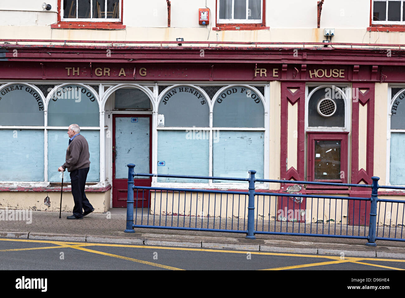 Shut down pub wales hires stock photography and images Alamy