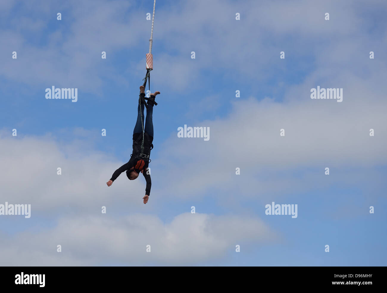 Bungee jumping from the pier, Scheveningen, The Hague (Den Haag), The