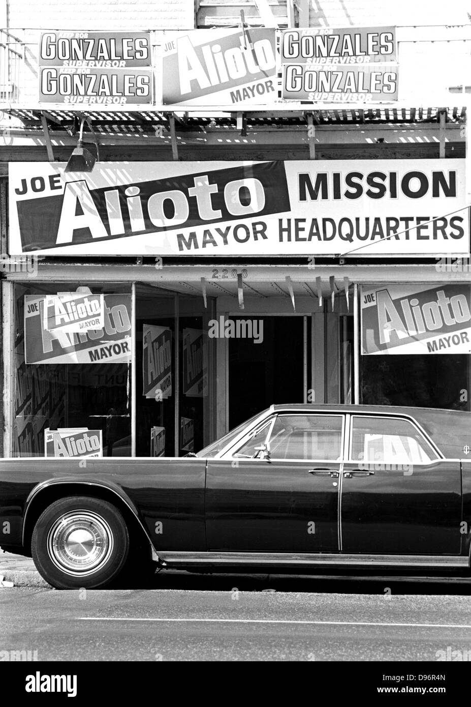 Mission stree view of democratic headquarter in the San Francisco mission district of San Francisco in the seventies Stock Photo