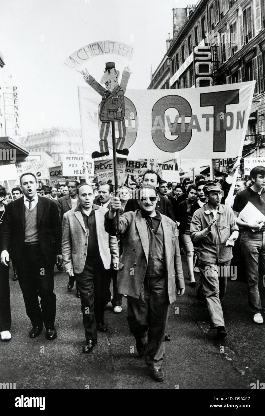 CGT Trade unionists on strike marching from the Bastille to Gare St Lazare, Paris, 29 May 1968. Stock Photo