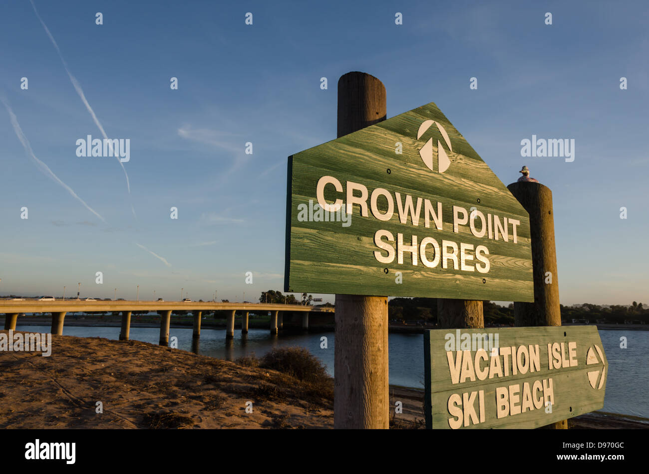 Crown Point Shores sign. Mission Bay Park, San Diego ...