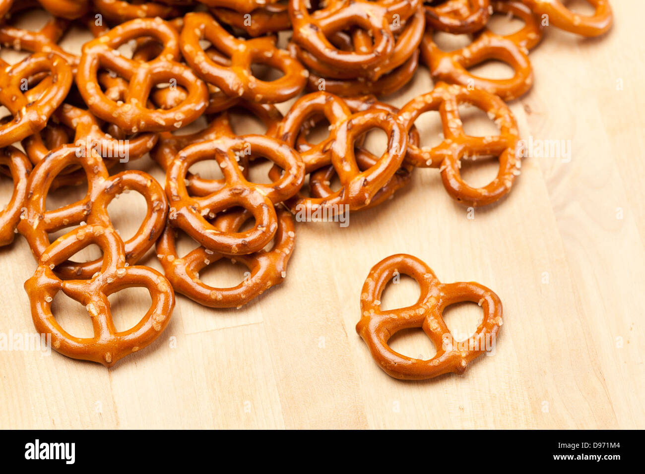 A group of Fresh Whole Wheat Pretzels Stock Photo Alamy