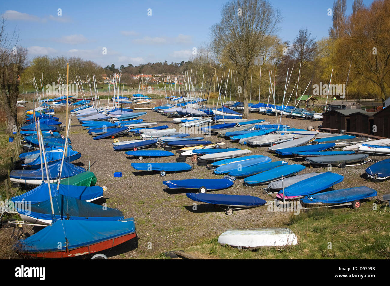 Dinghies and sailing boats hires stock photography and images Alamy
