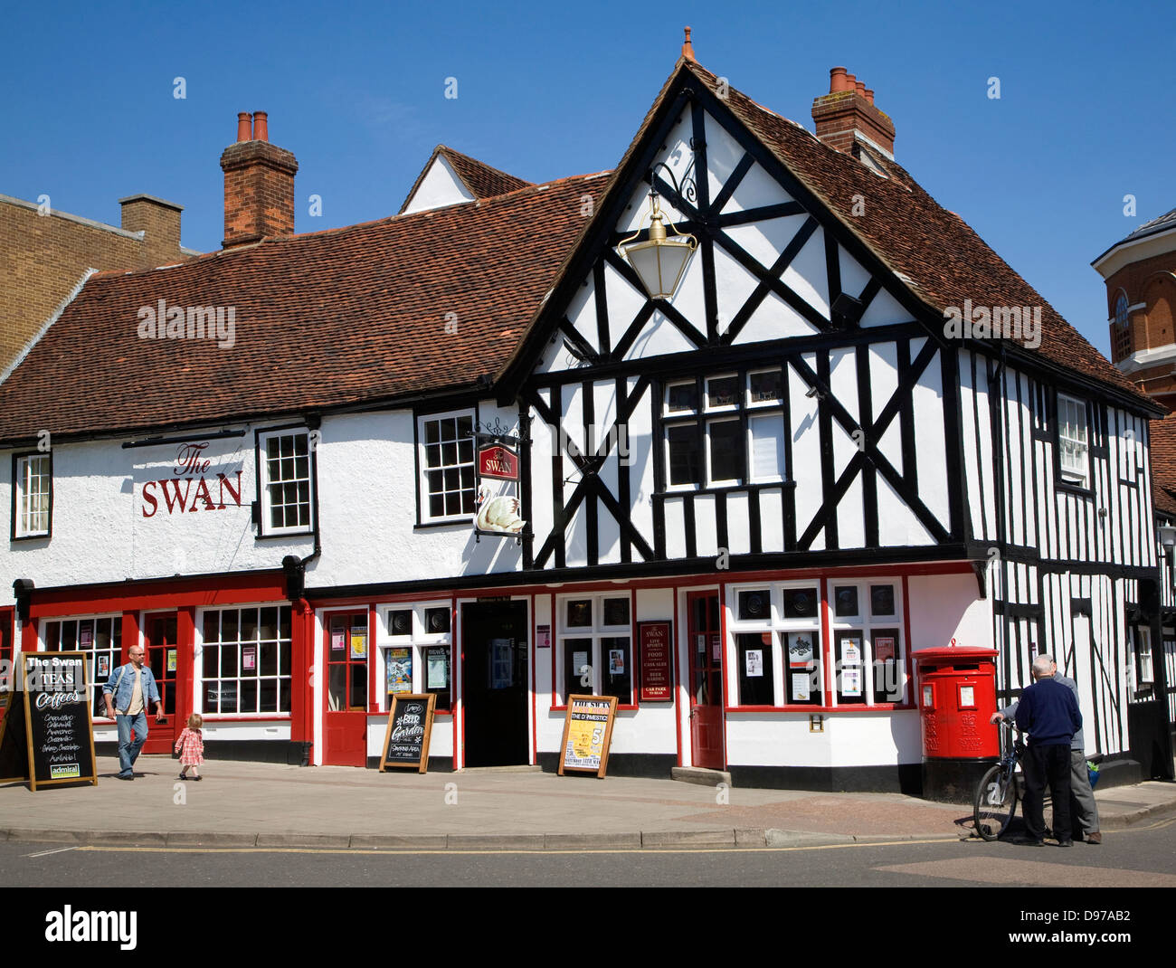 The Swan historic pub in the town centre of Braintree, Essex, England Stock Photo