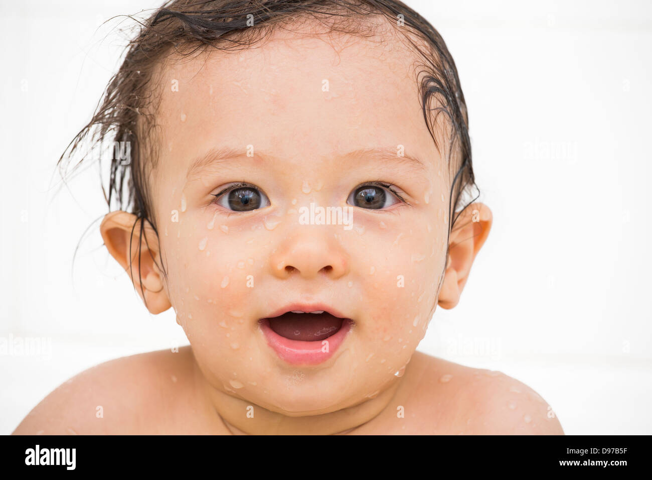 9 month old boy at bath time Stock Photo Alamy