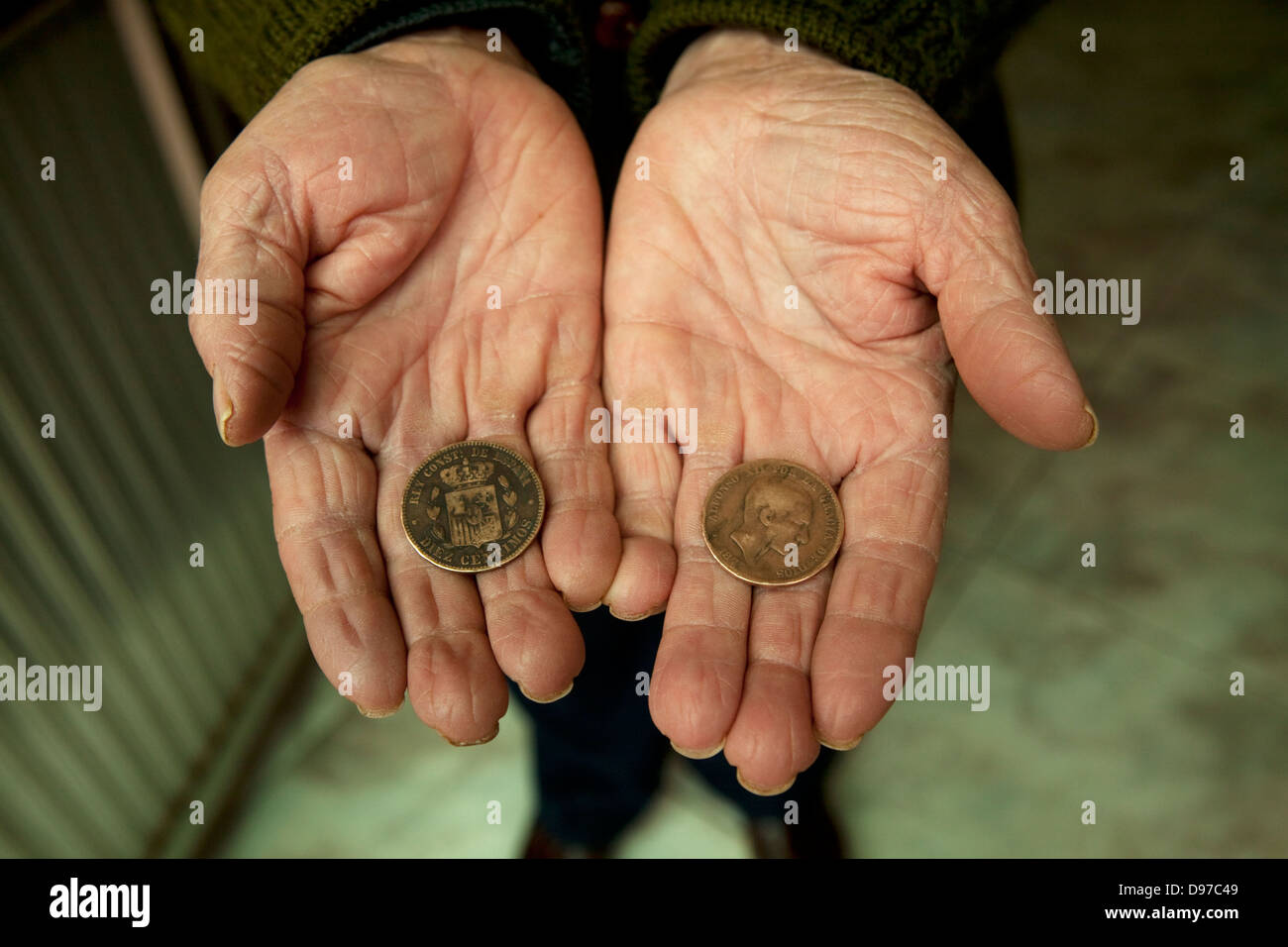 Easter in Campo de Calatrava. Monedas utilizadas en el juego de 'Las caras' Stock Photo