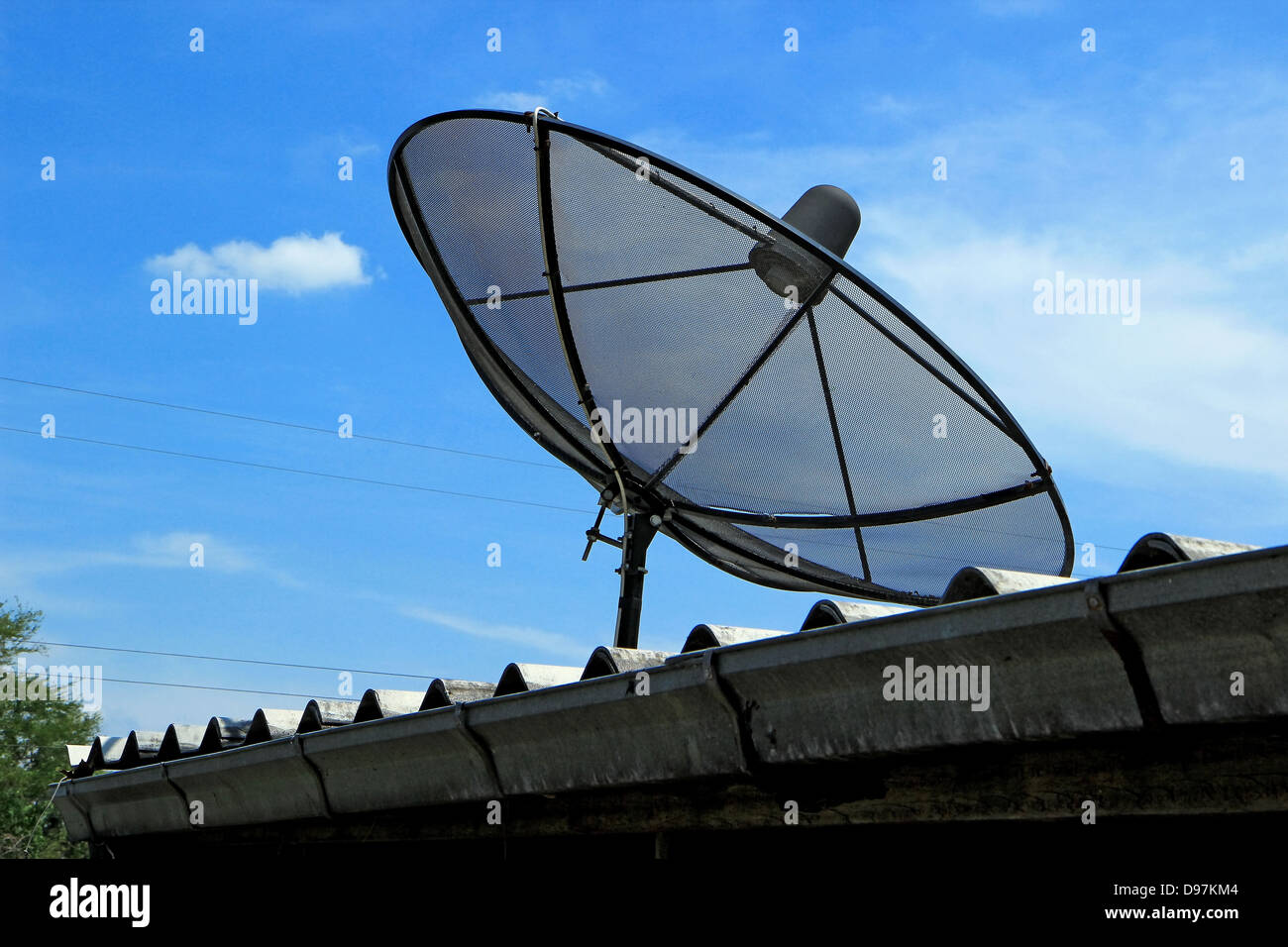 Dish on roof hires stock photography and images Alamy