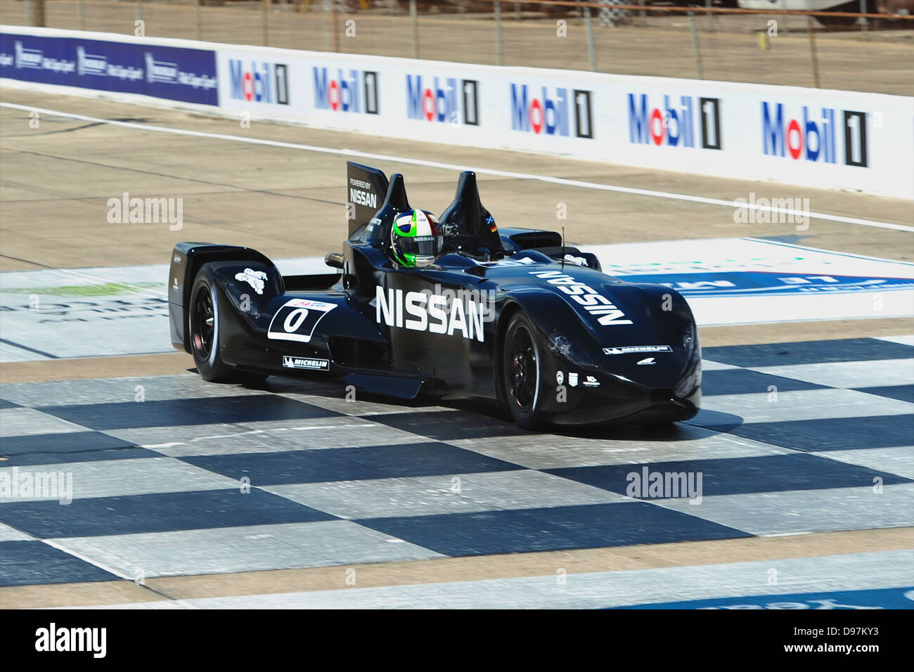 Nissan Deltawing Sebring debut . First time the car is driven on a ...