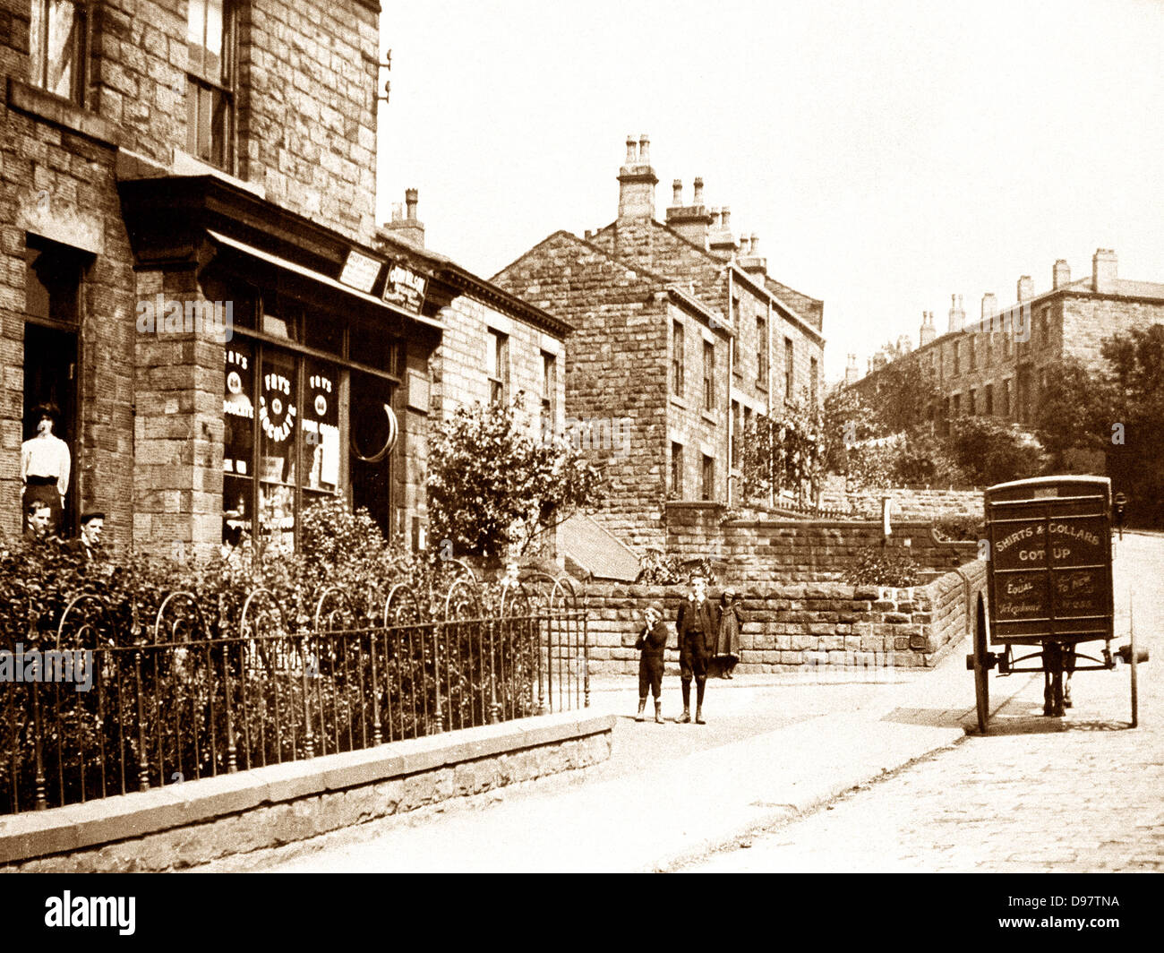 Batley Soothill Lane early 1900s Stock Photo Alamy