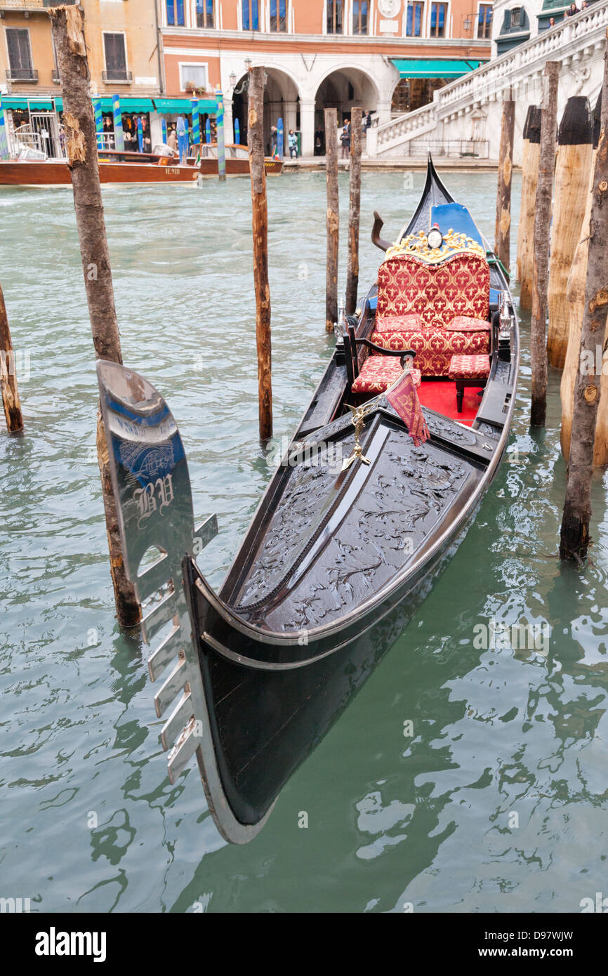 Gondola venice italy hi-res stock photography and images - Alamy