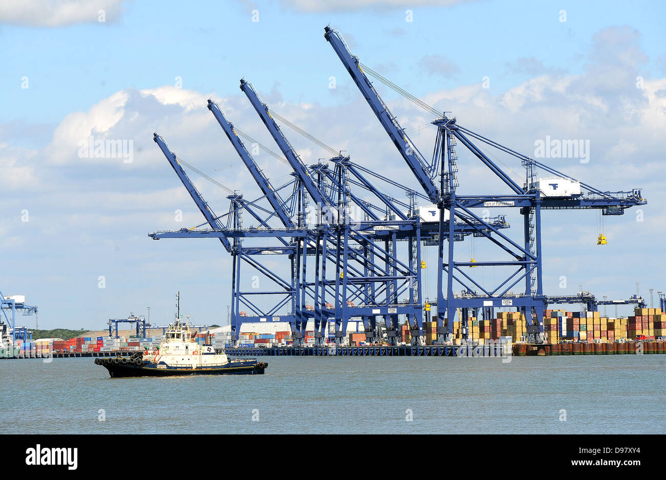 Largest Shipping Container In The World CSCL Globe Docks At 