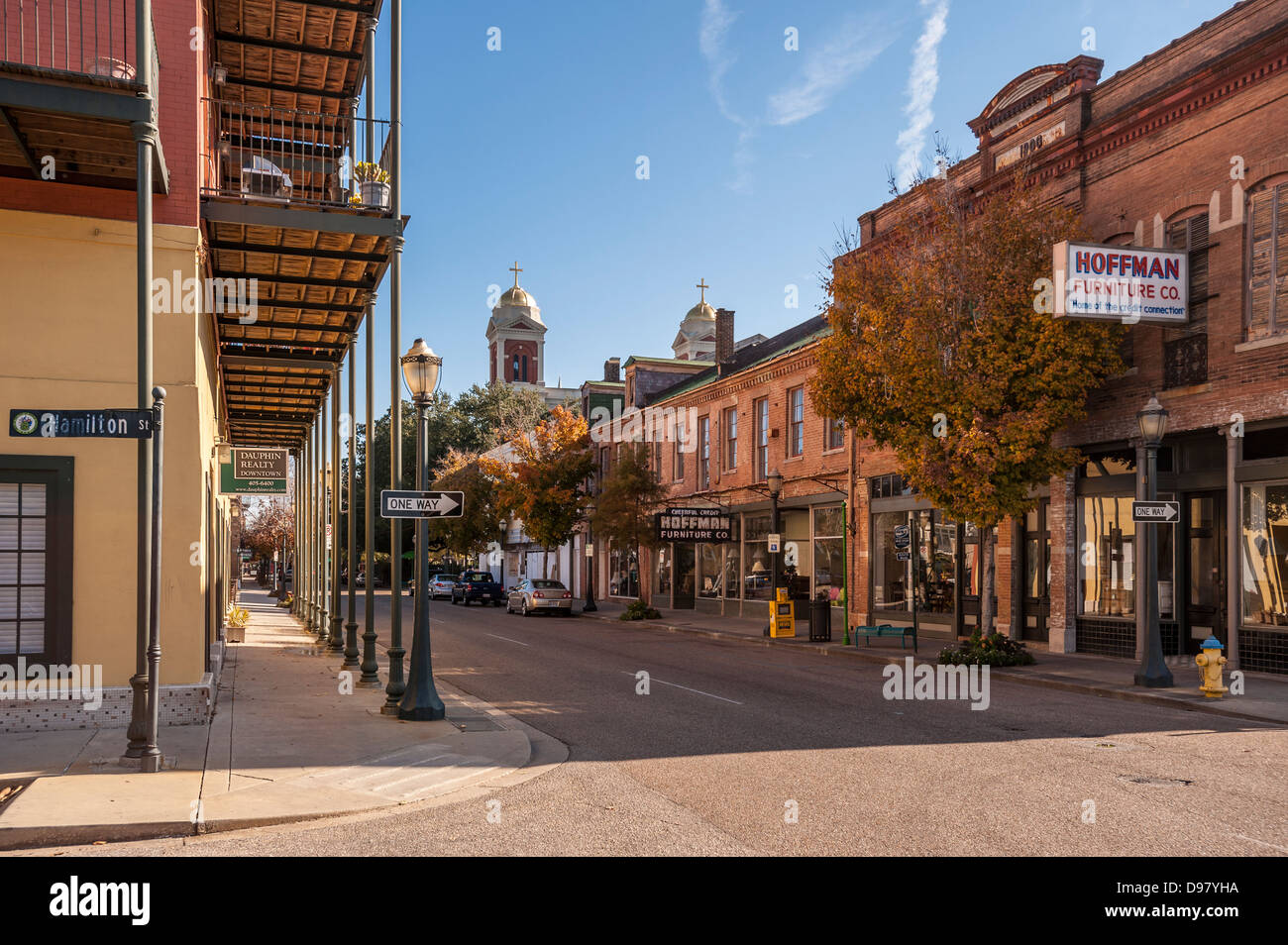 Warming up to record back in Mobile, Alabama at Dauphin Street