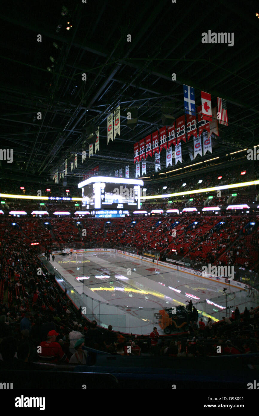 Bell centre hockey hires stock photography and images Alamy