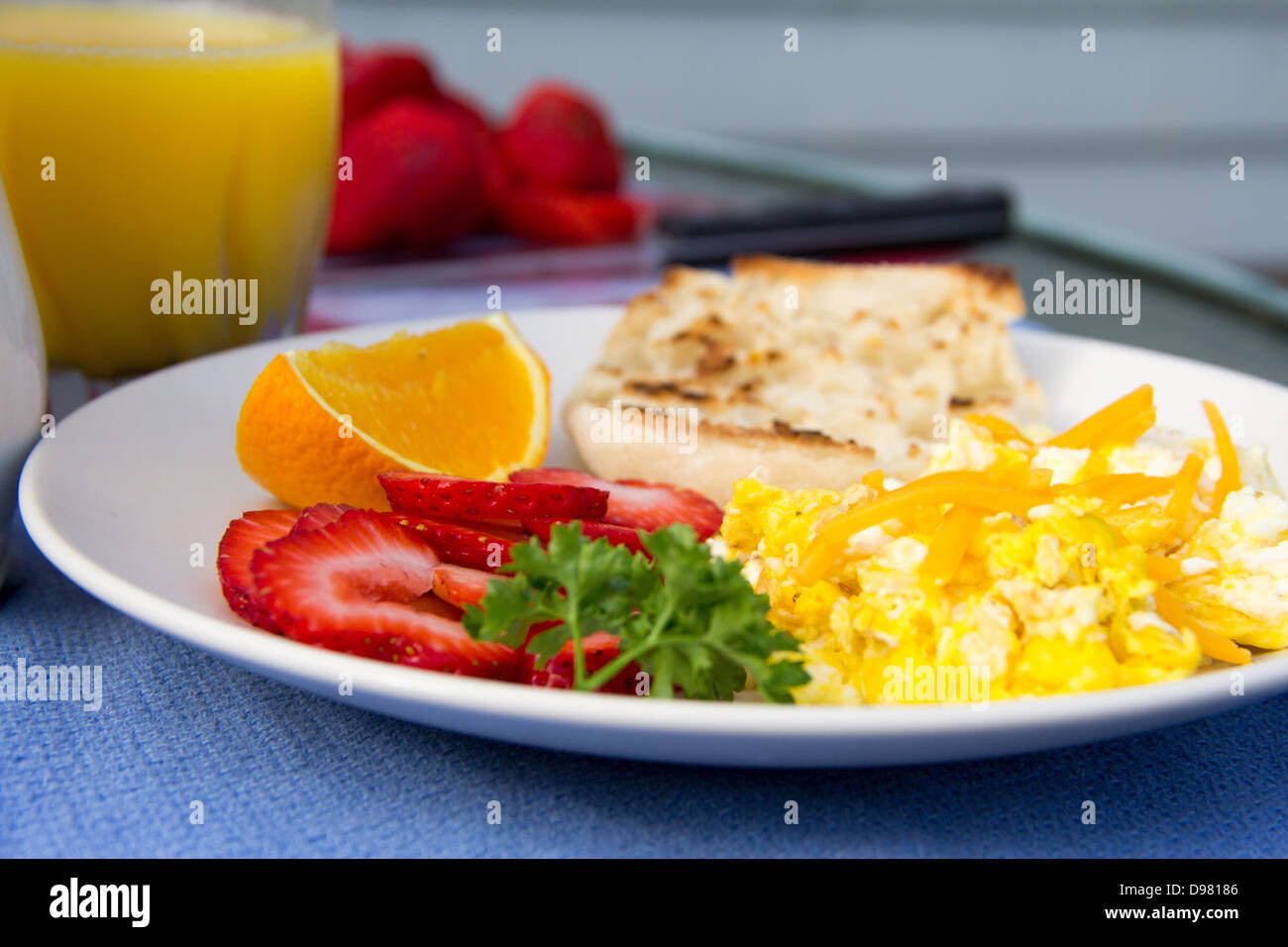 English scrambled eggs hi-res stock photography and images - Alamy