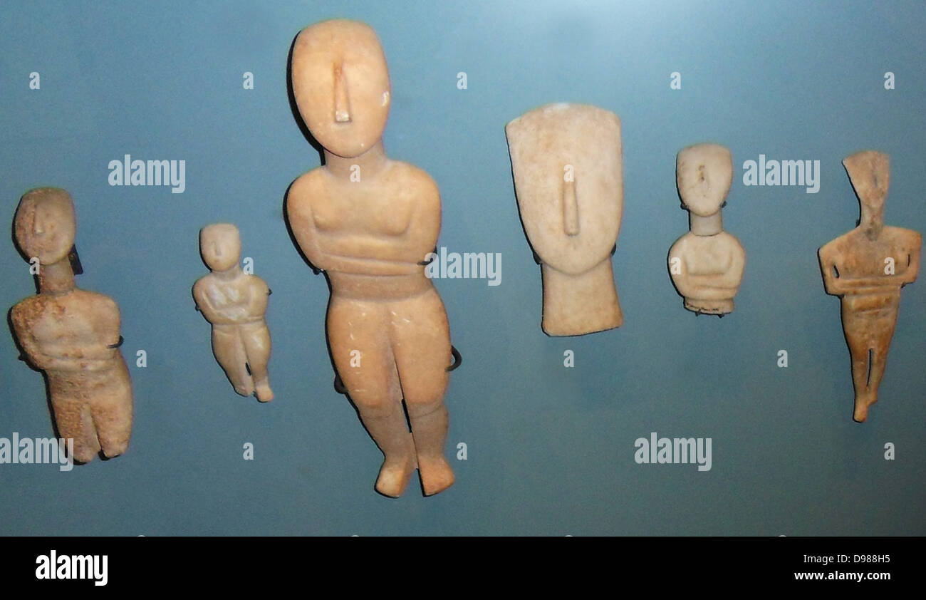 Minoan Cycladic sculptured figures from Amorgos the easternmost island of the Greek Cyclades island group. circa 1700-1400 BC Stock Photo