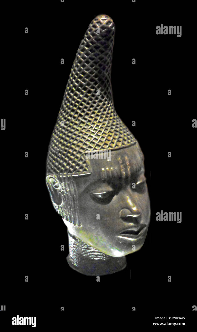 Commemorative head of a Queen Mother, Benin Queen Idia, mother of Oba Esigie, king of Benin from the late fifteenth to the Stock Photo