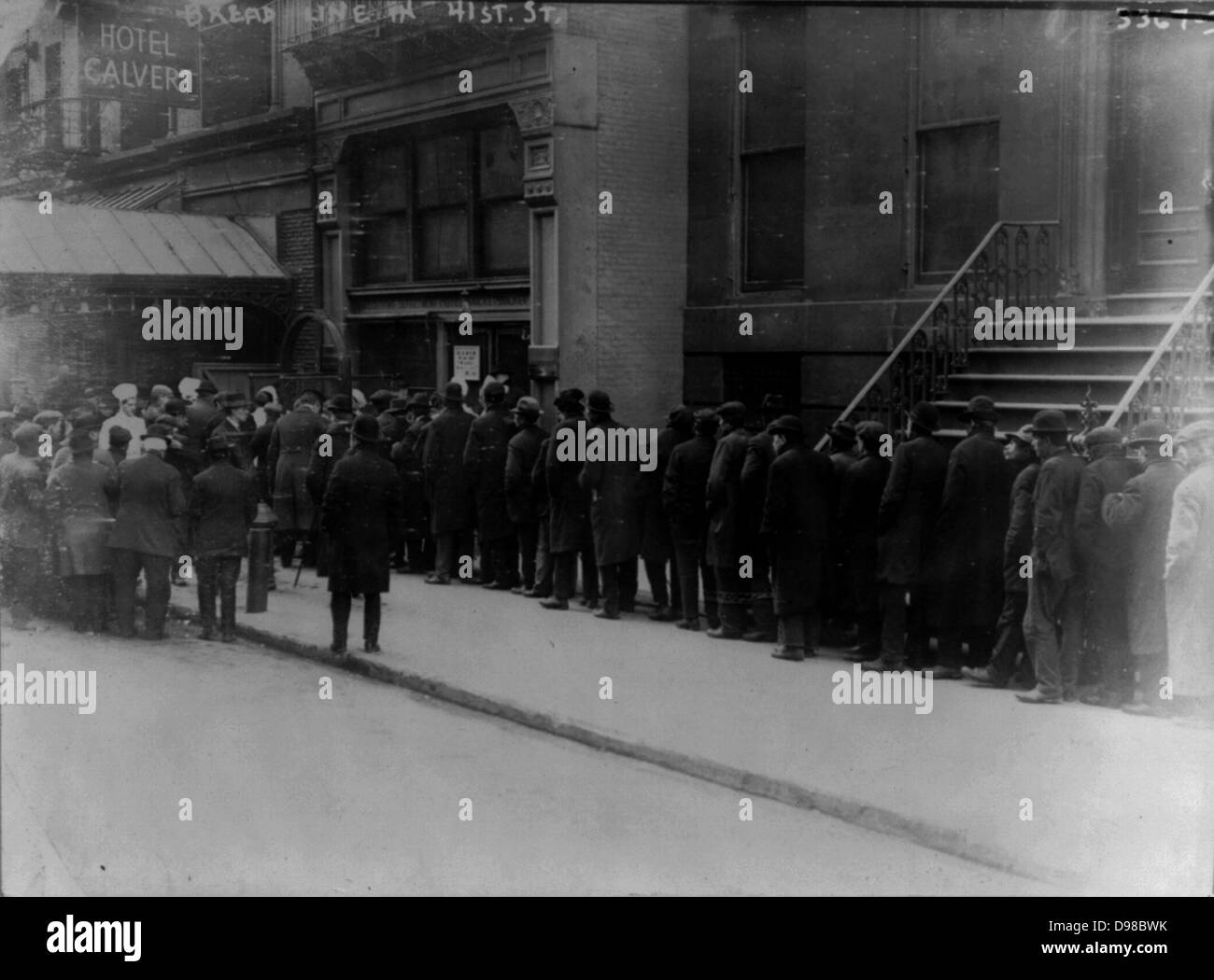 Men in bread line on 41st St., New York City]. Date Created/Published: 1915 Feb. Stock Photo