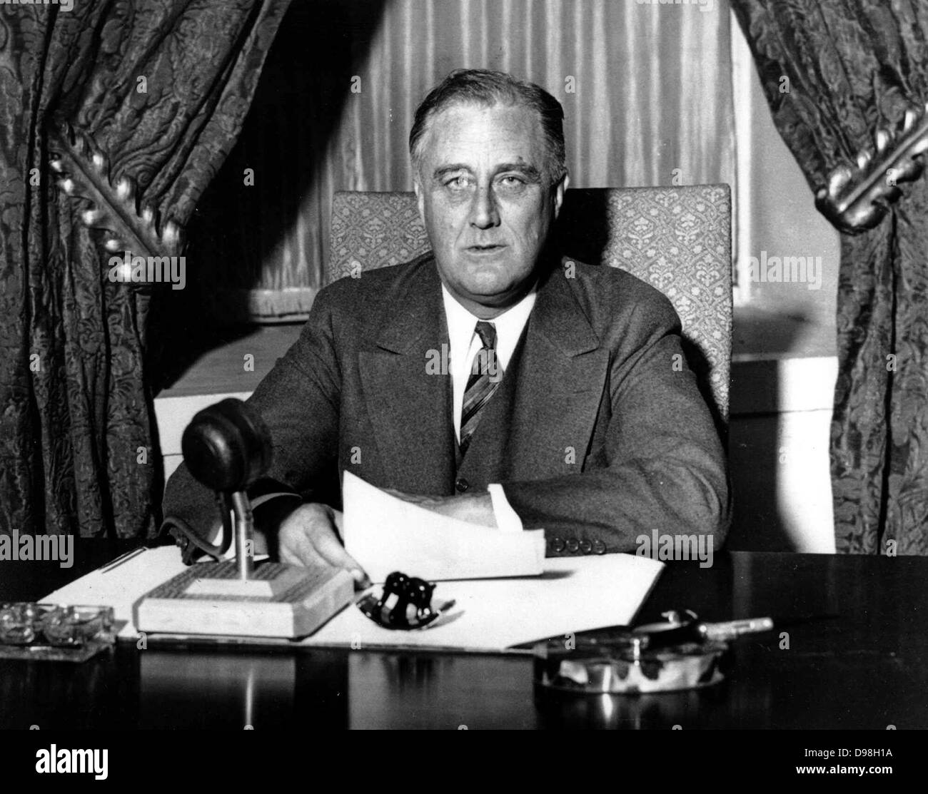 Franklin Delano Roosevelt also known by his initials, FDR, was the 32nd President of the United States (1933–1945)The fireside chats were a series of thirty evening radio addresses given by United States President Franklin D. Roosevelt between 1933 and 1944 Stock Photo