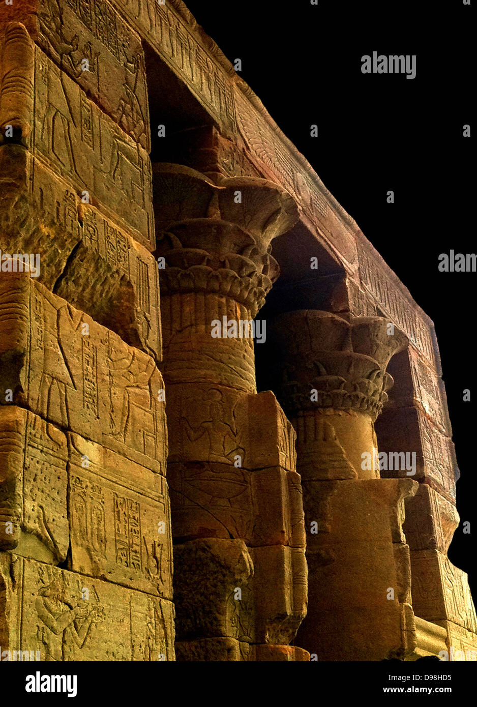 Reconstruction of the Temple of Dendur at the Metropolitan Museum of ...