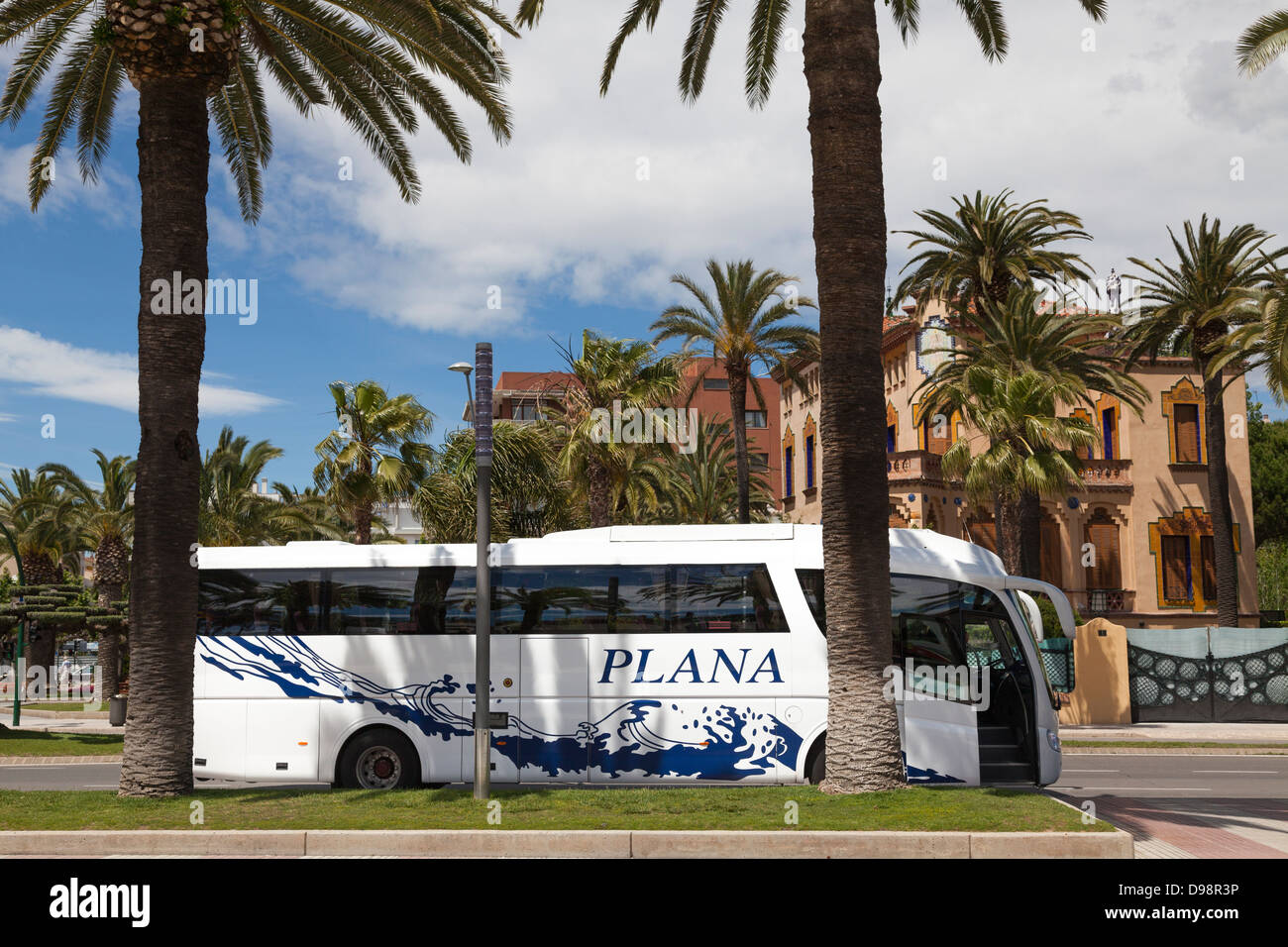Plana bus on the promenade road at Salou Stock Photo - Alamy