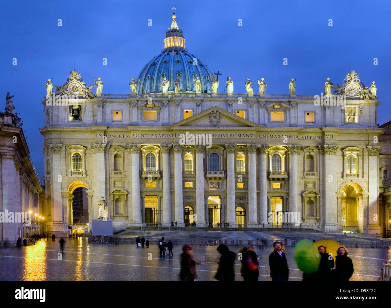 Saint Peter's Square , Vatican City, Rome, Europe Stock Photo - Alamy