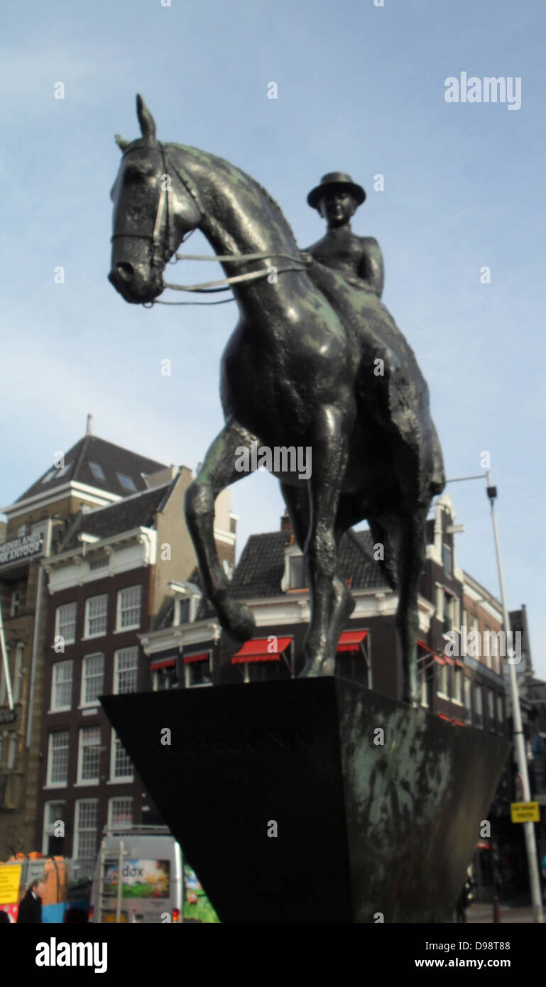 Statue of Queen Wilhelmina of Holland, in Amsterdam, Holland Stock Photo
