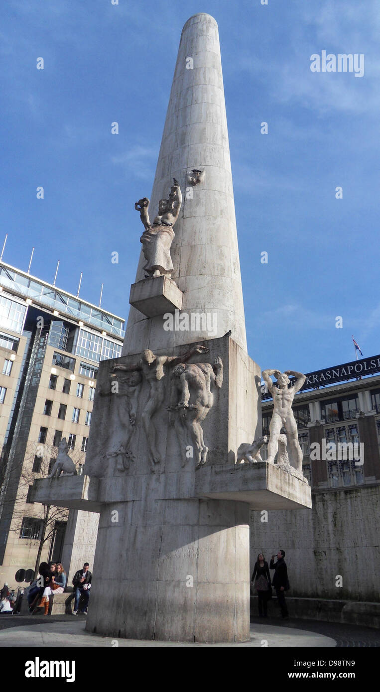 Nationaal monument op de dam hi-res stock photography and images - Alamy